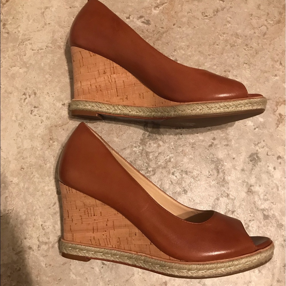 COLE HAAN NWOT Leather Wedges with Nike Air Soles! - Picture 5 of 7
